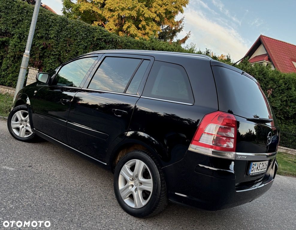 Opel Zafira - 14