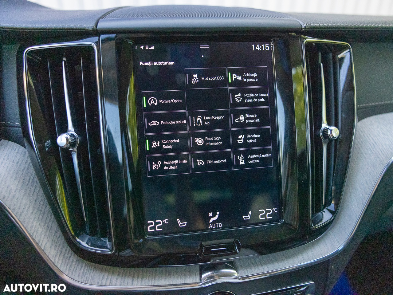 Volvo XC 60 D4 AWD Geartronic Inscription - 36