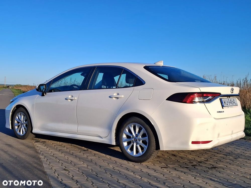 Toyota Corolla 1.6 Comfort - 3
