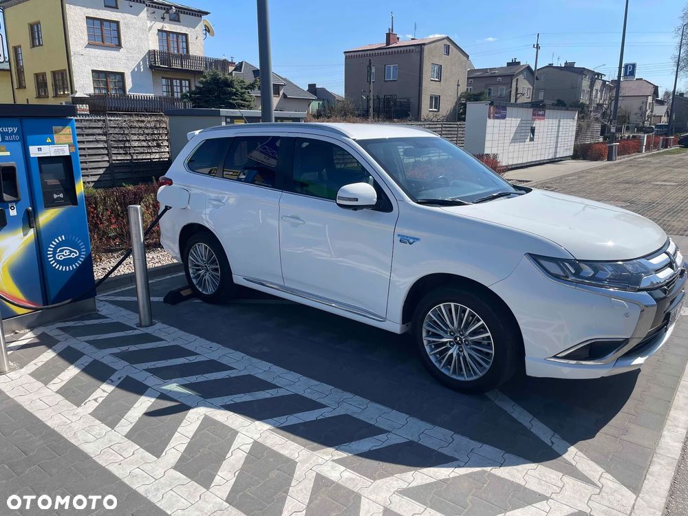 Mitsubishi Outlander - 35