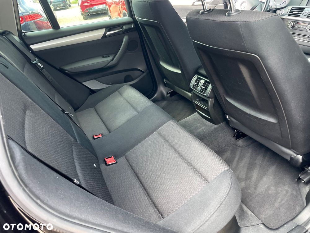 BMW X3 xDrive20d - 13