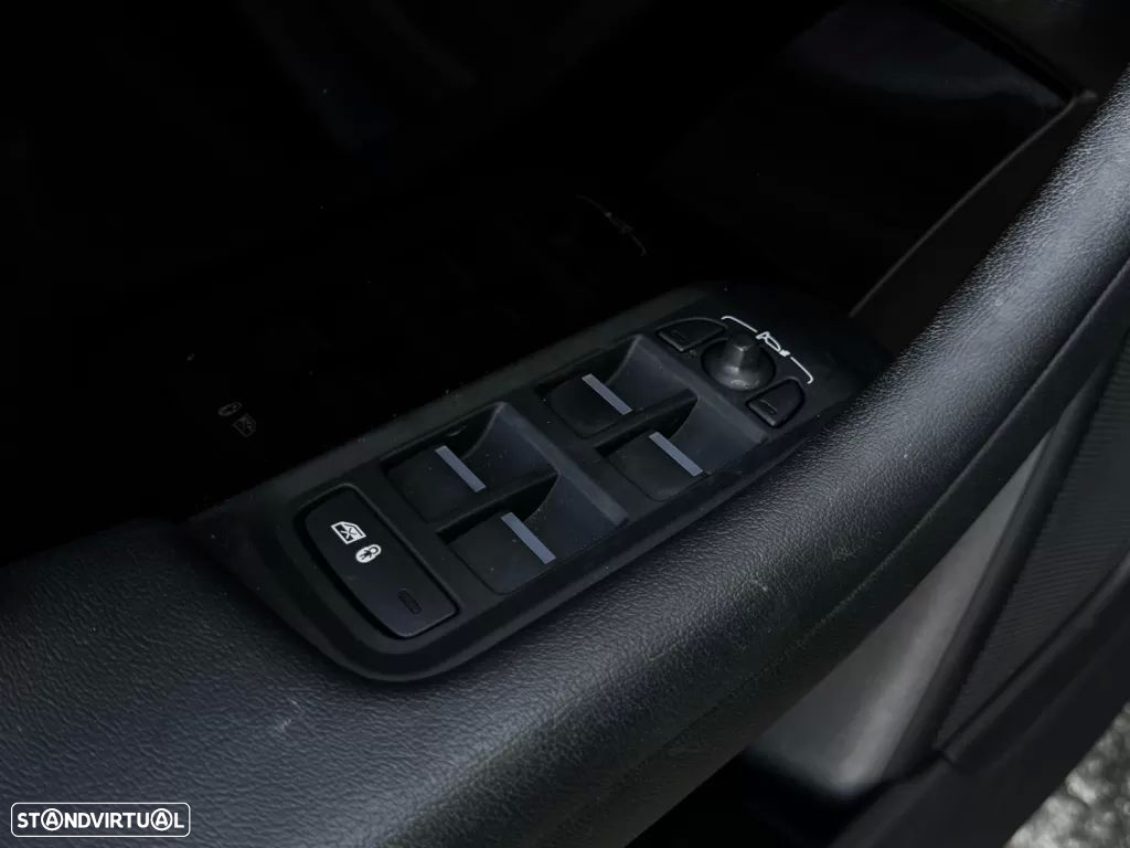 Jaguar I-Pace - 31