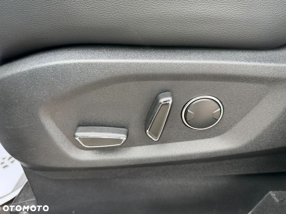 Ford S-Max 1.5 Eco Boost Start-Stopp Titanium - 24