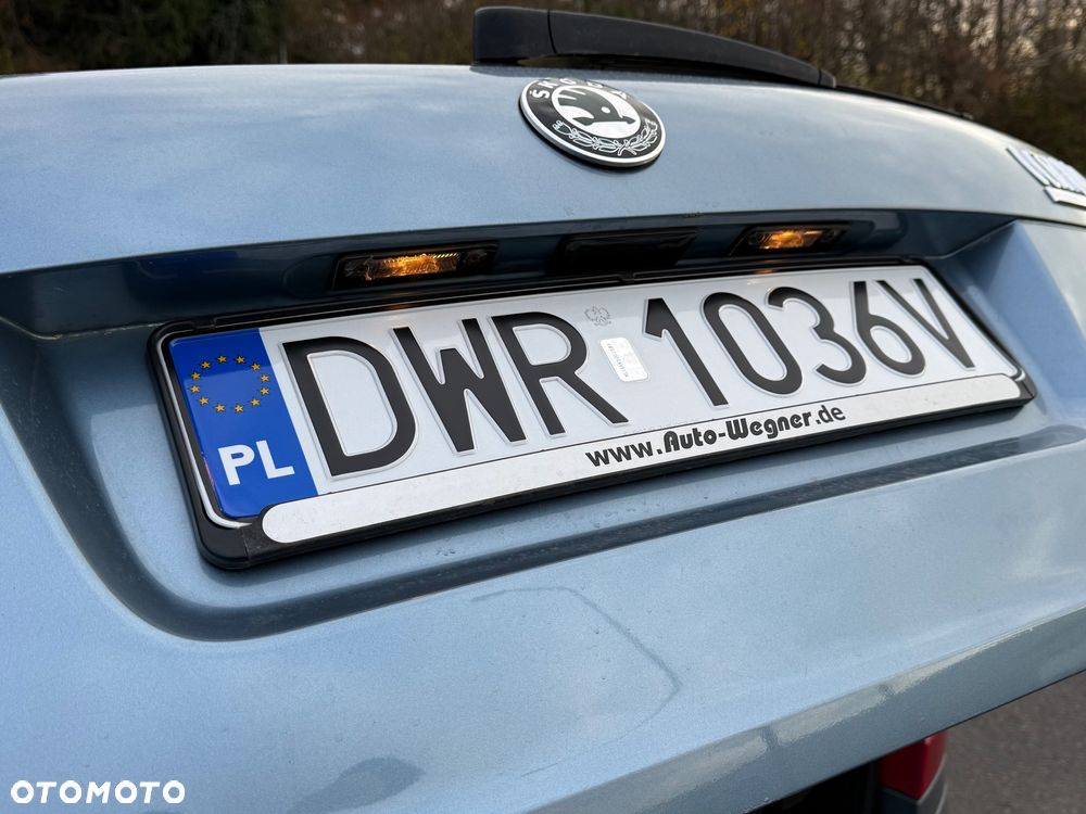 Skoda Octavia 1.6 Combi Ambiente - 14