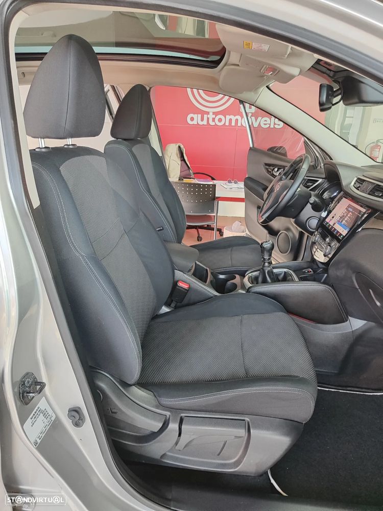 Nissan Qashqai 1.5 dCi N-Connecta 18 - 18