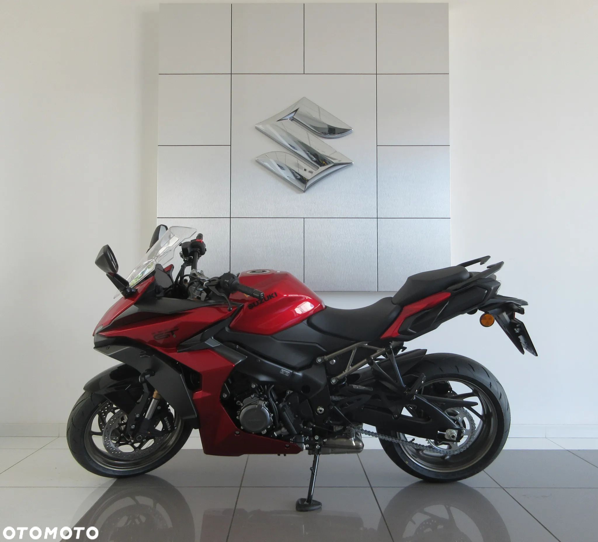 Suzuki GSX - 1