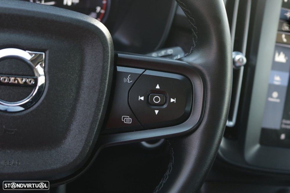Volvo XC 40 1.5 T2 Essential - 37