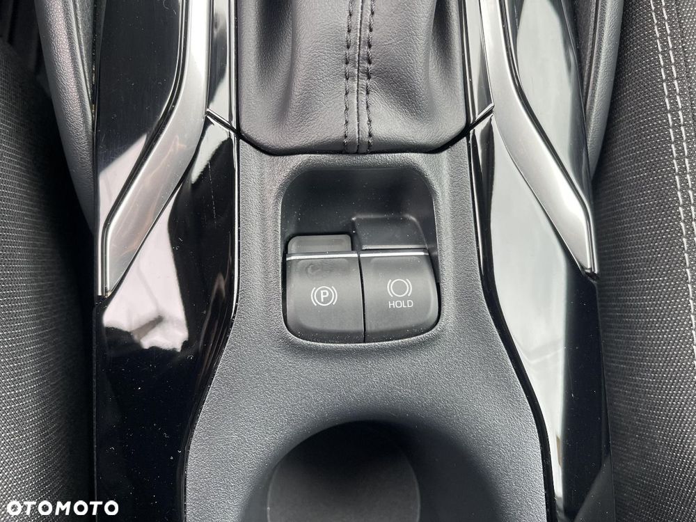 Toyota Corolla - 16