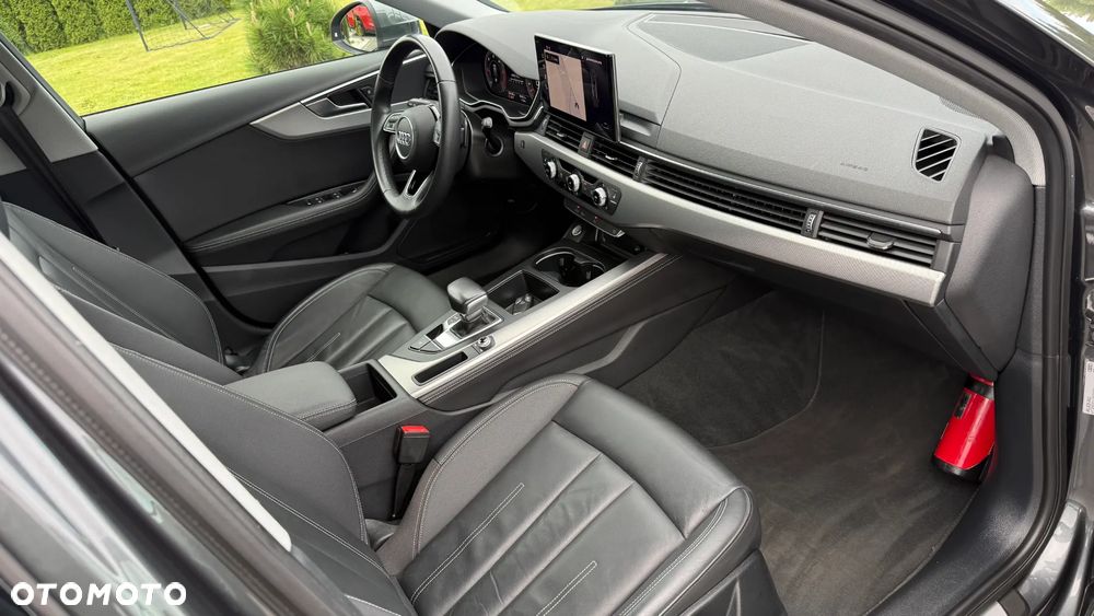 Audi A4 Avant 30 TDI mHEV S Line S tronic - 15