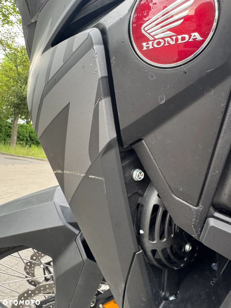 Honda CRF - 8