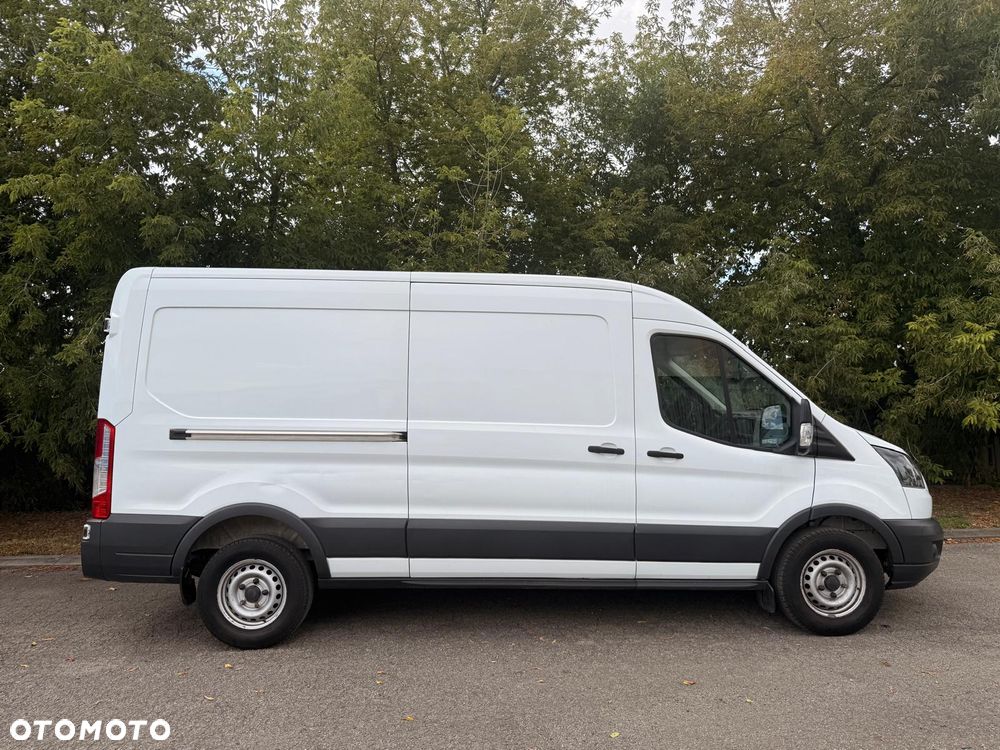 Ford Transit - 1