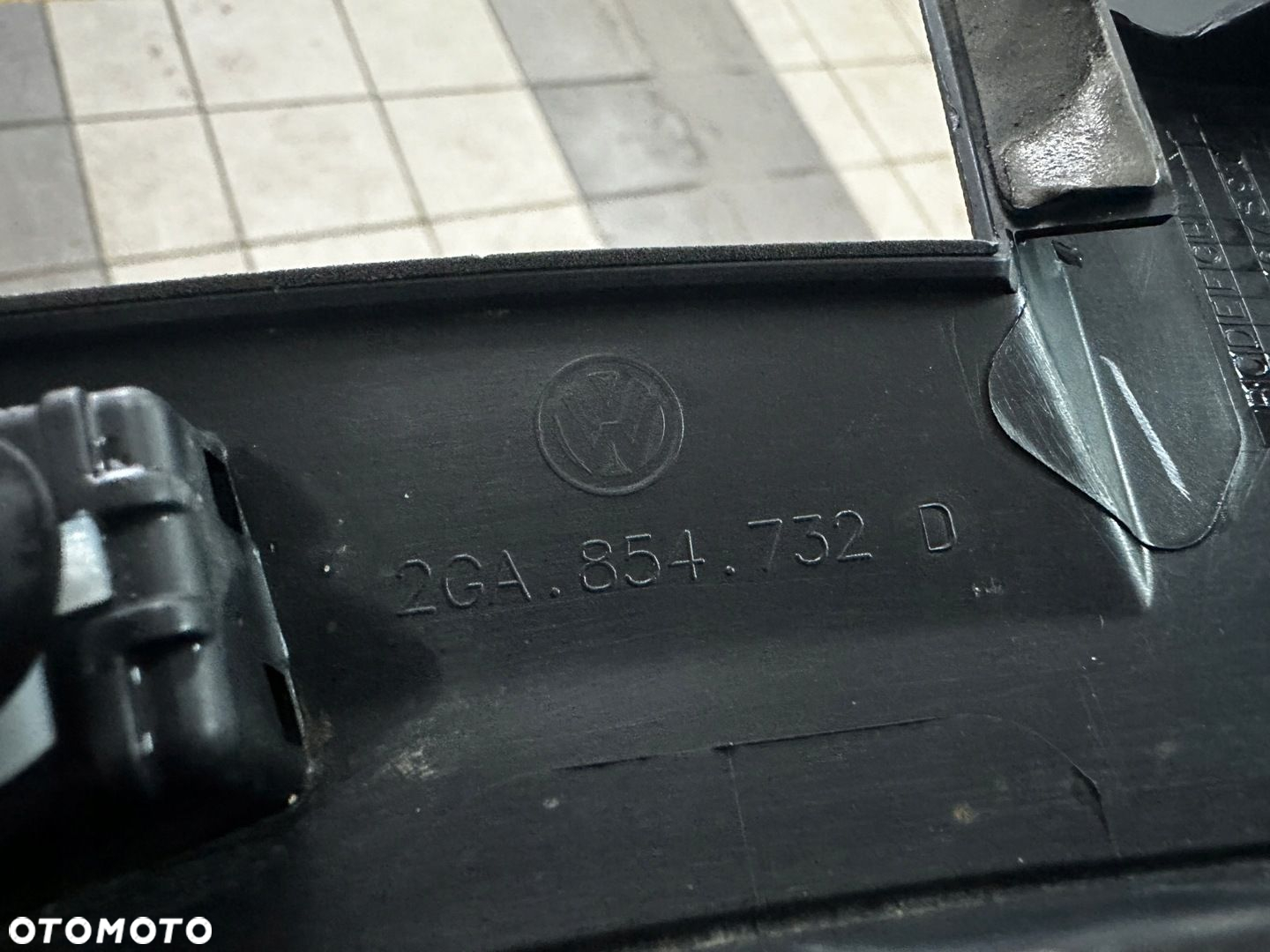 Listwa błotnika przód prawy Volkswagen T-Roc 2017 - 6