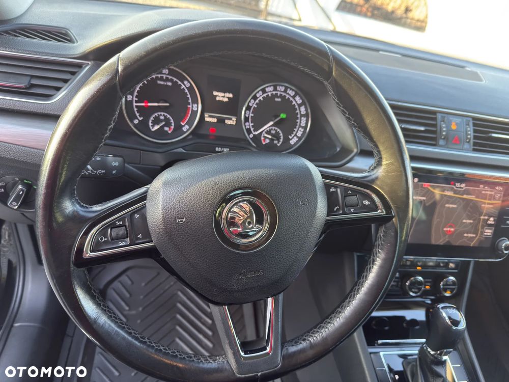 Skoda Superb 2.0 TDI Ambition DSG7 - 13