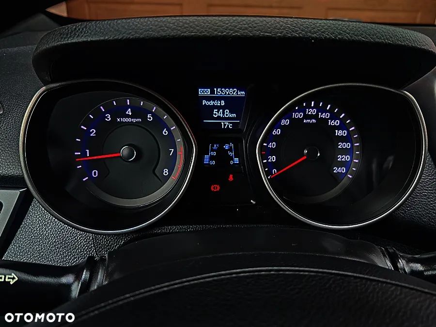 Hyundai i30 blue 1.6 GDI Passion - 24