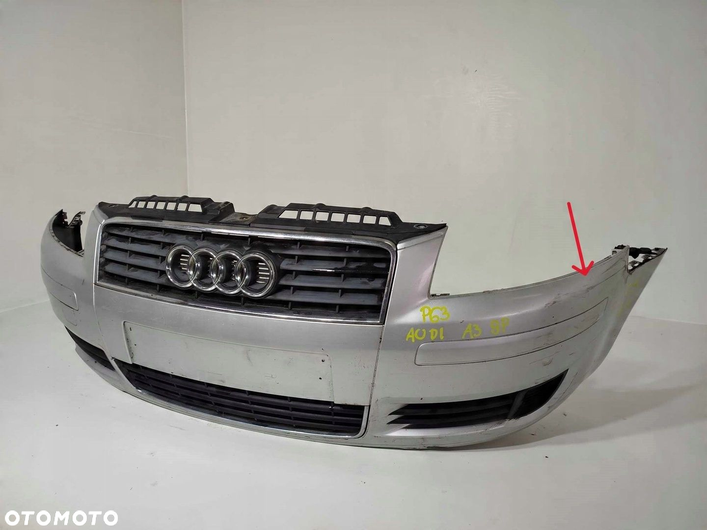 ZDERZAK PRZEDNI PRZÓD MAŁY GRILL AUDI A3 8P 02-05 - 3