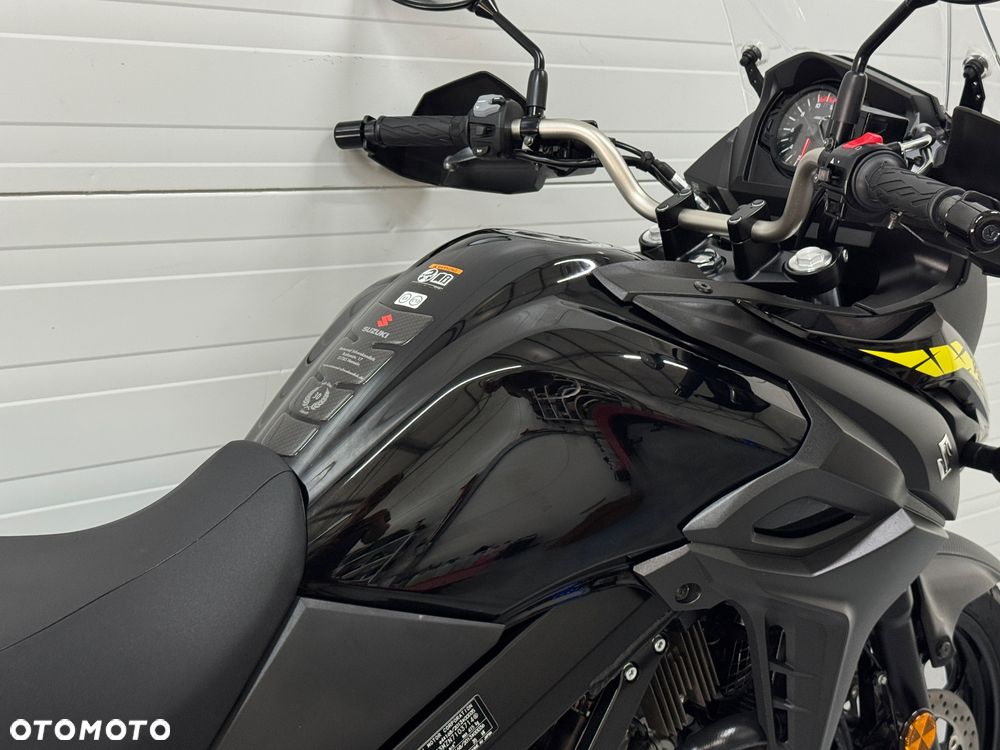 Suzuki V-STROM - 7