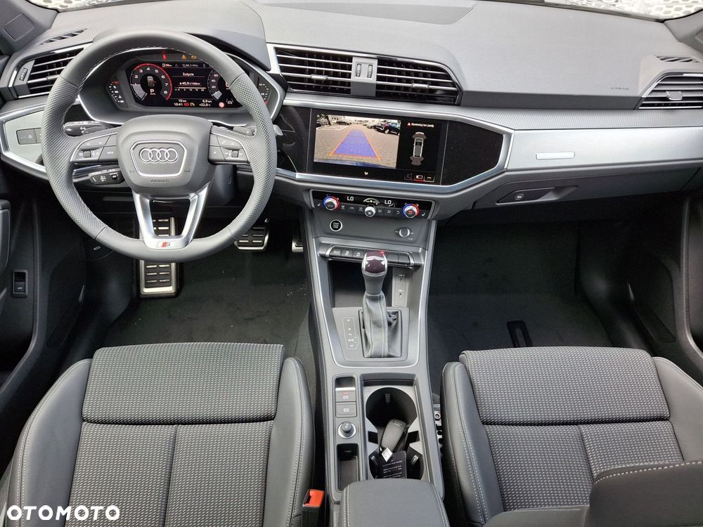 Audi Q3 Sportback - 19