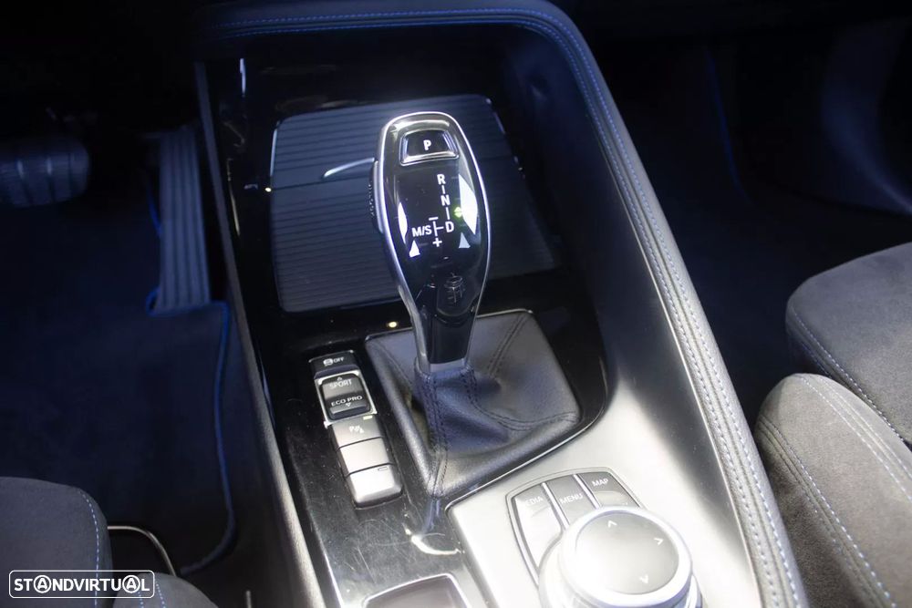 BMW X2 20 d xDrive Auto Pack M - 17