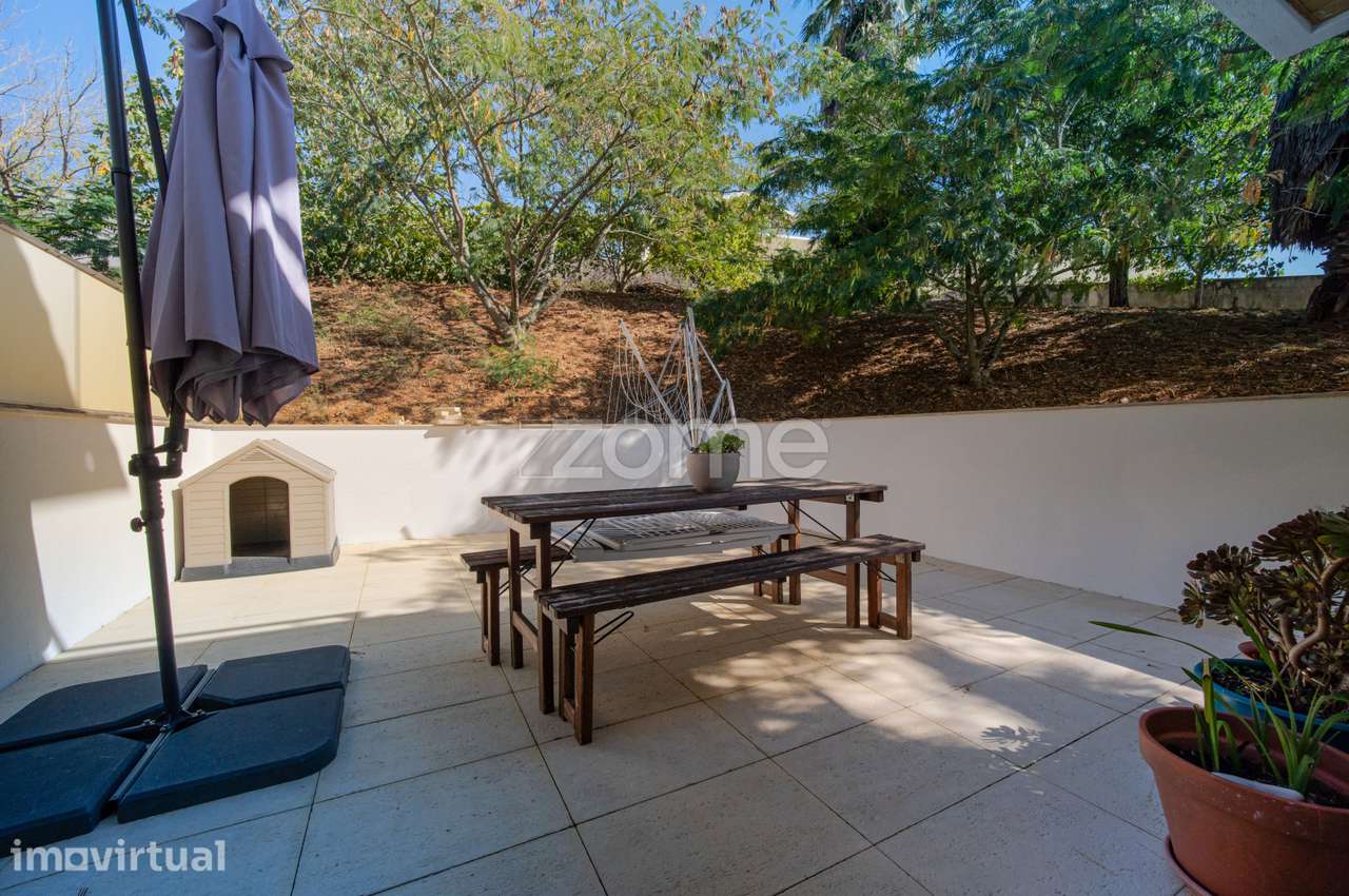 Apartamento T3 Com Terraço e Garagem | Alto dos Barreiros, Coimbra