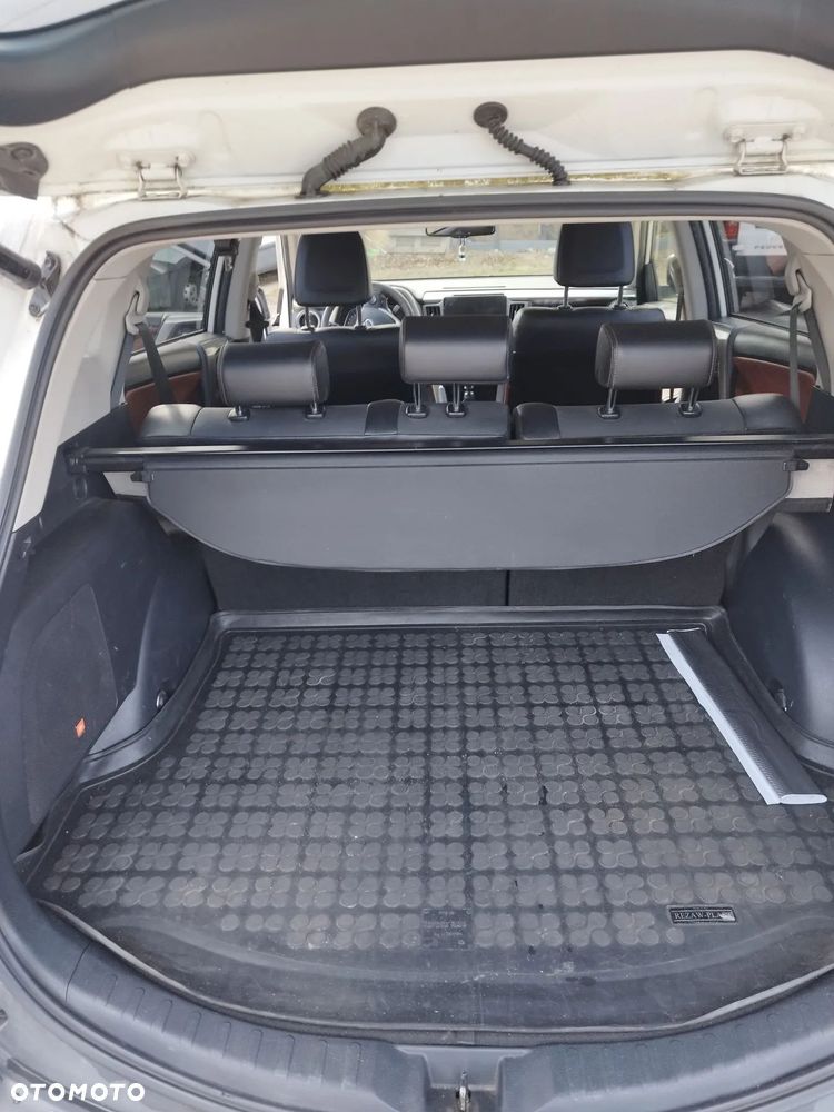 Toyota RAV4 2.0 D-4D Active - 11