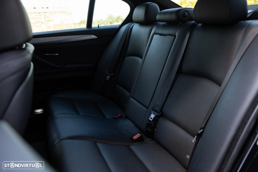 BMW M550d xDrive Auto - 30