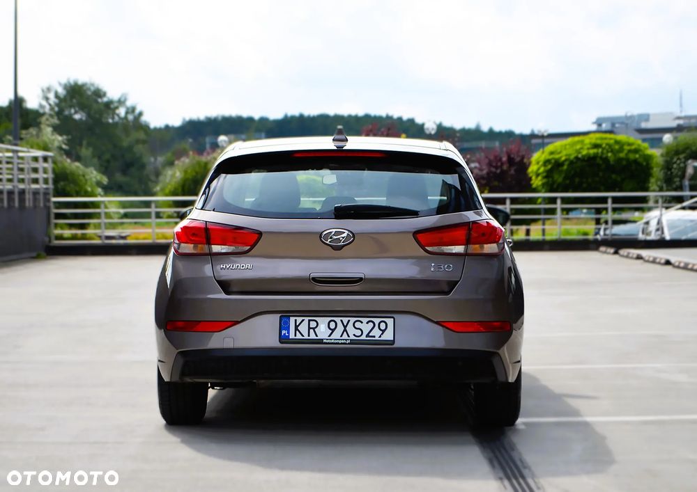 Hyundai i30 1.5 DPI Modern - 5