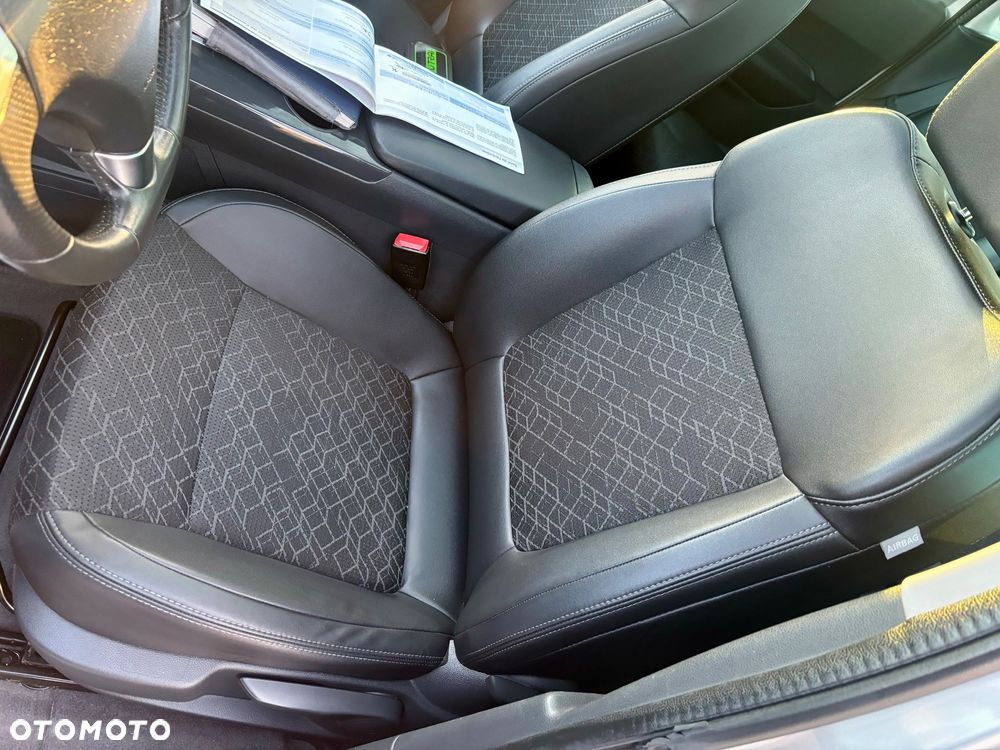 Peugeot 3008 HDi FAP 115 Allure - 4