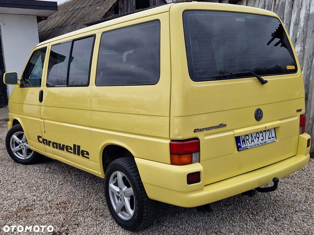 Volkswagen Caravelle - 3