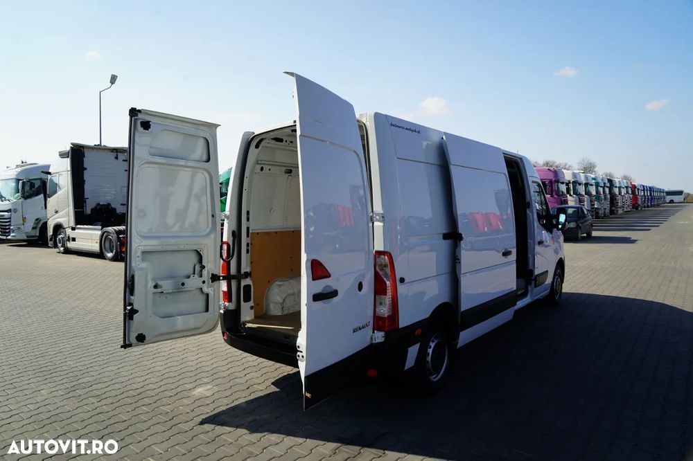 Renault MASTER / BLASZAK /  L3H2 / PANEL / 2023 R / IMPORTAT - 22