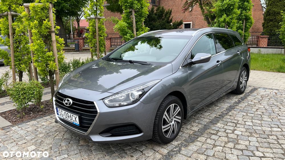 Hyundai i40 1.7 CRDi Comfort - 1