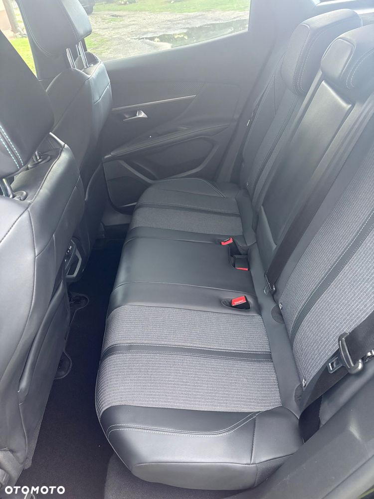 Peugeot 3008 BlueHDi 130 Stop & Start EAT8 Allure - 27