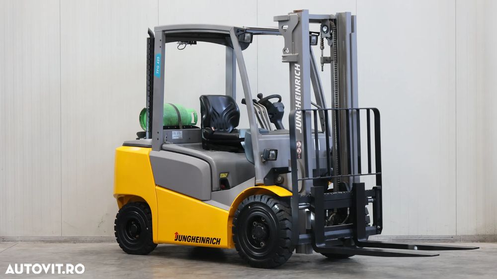 Jungheinrich TFG 425 - 6