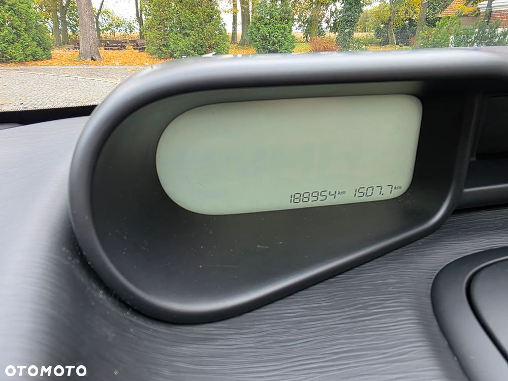 Citroën C3 Picasso 1.4i Exclusive - 20