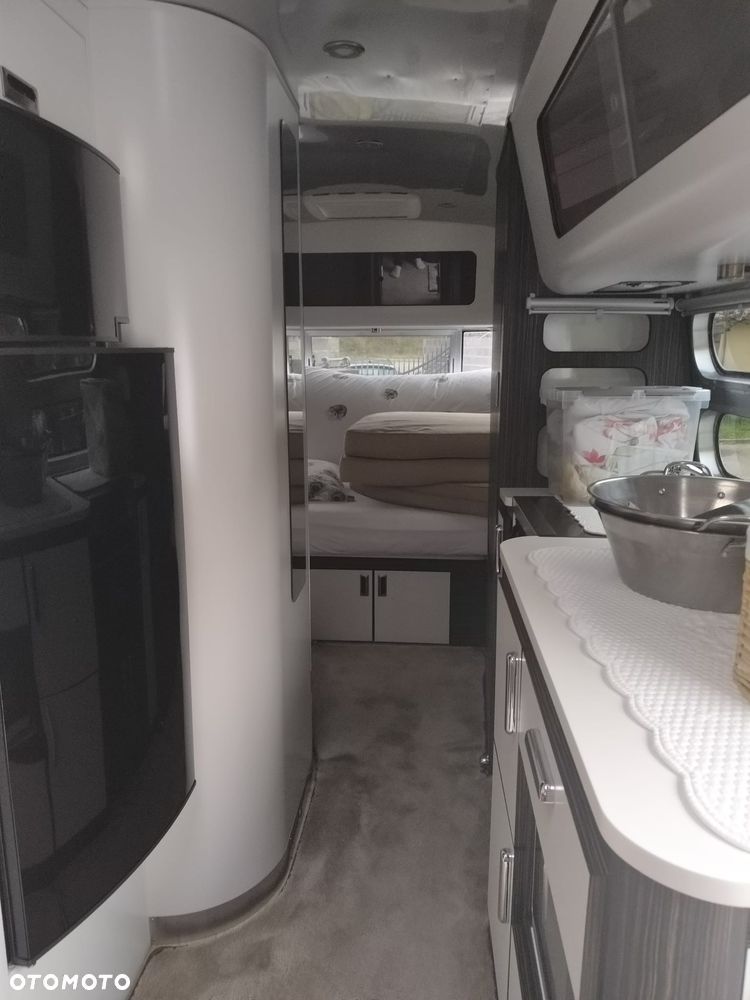 Airstream International 604 Przyczepa Kempingowa Super Stan - 13