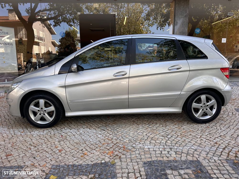 Mercedes-Benz B 200 CDi - 4