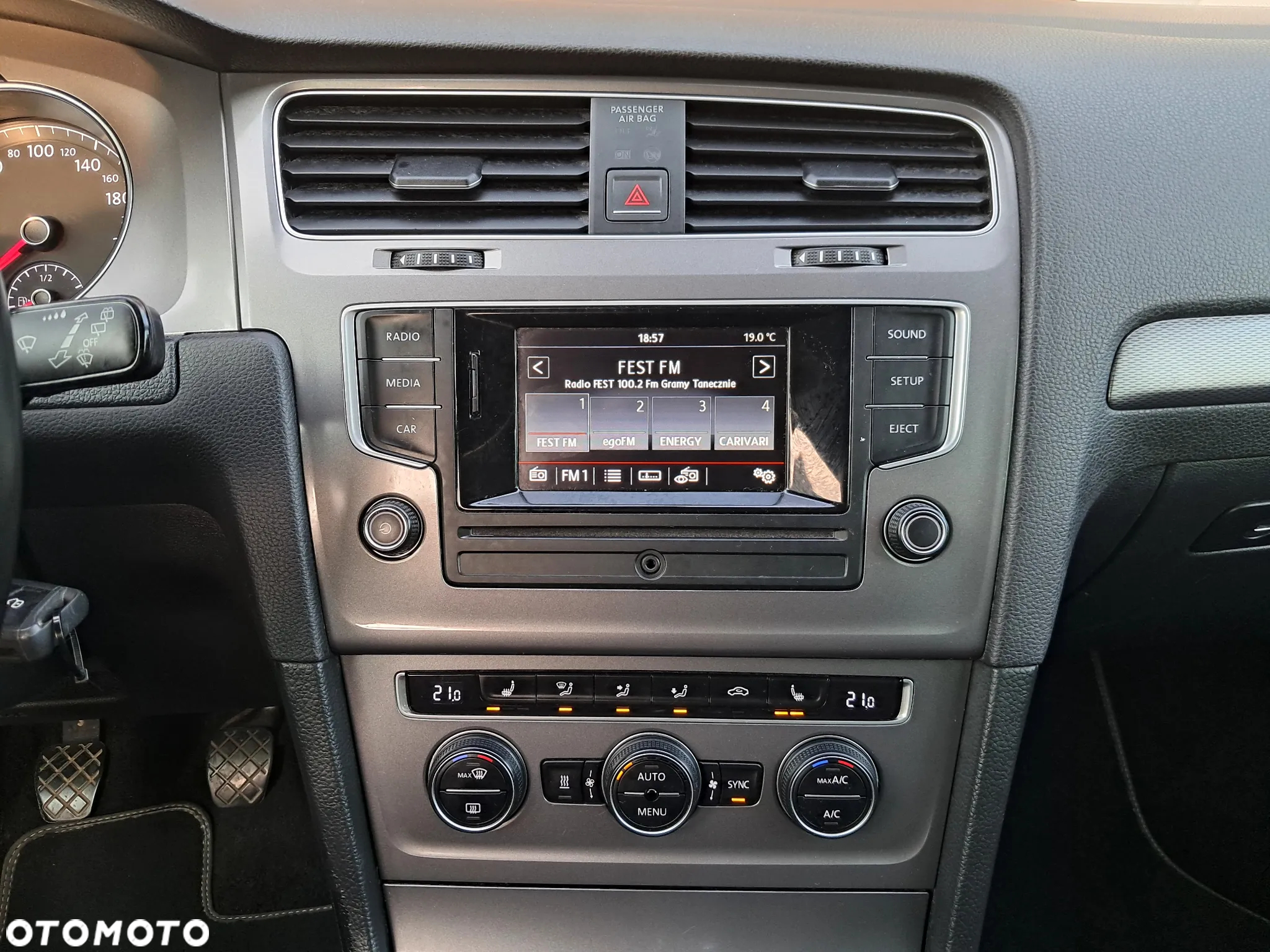 Volkswagen Golf 1.4 TSI BlueMotion Technology Lounge - 8