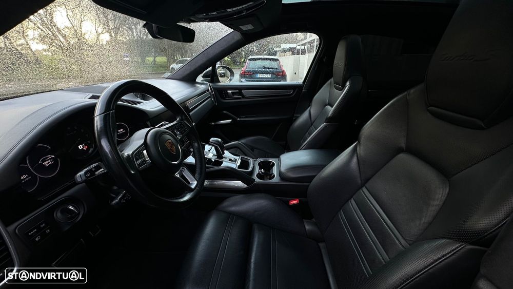 Porsche Cayenne Coupé Turbo S E-Hybrid - 5