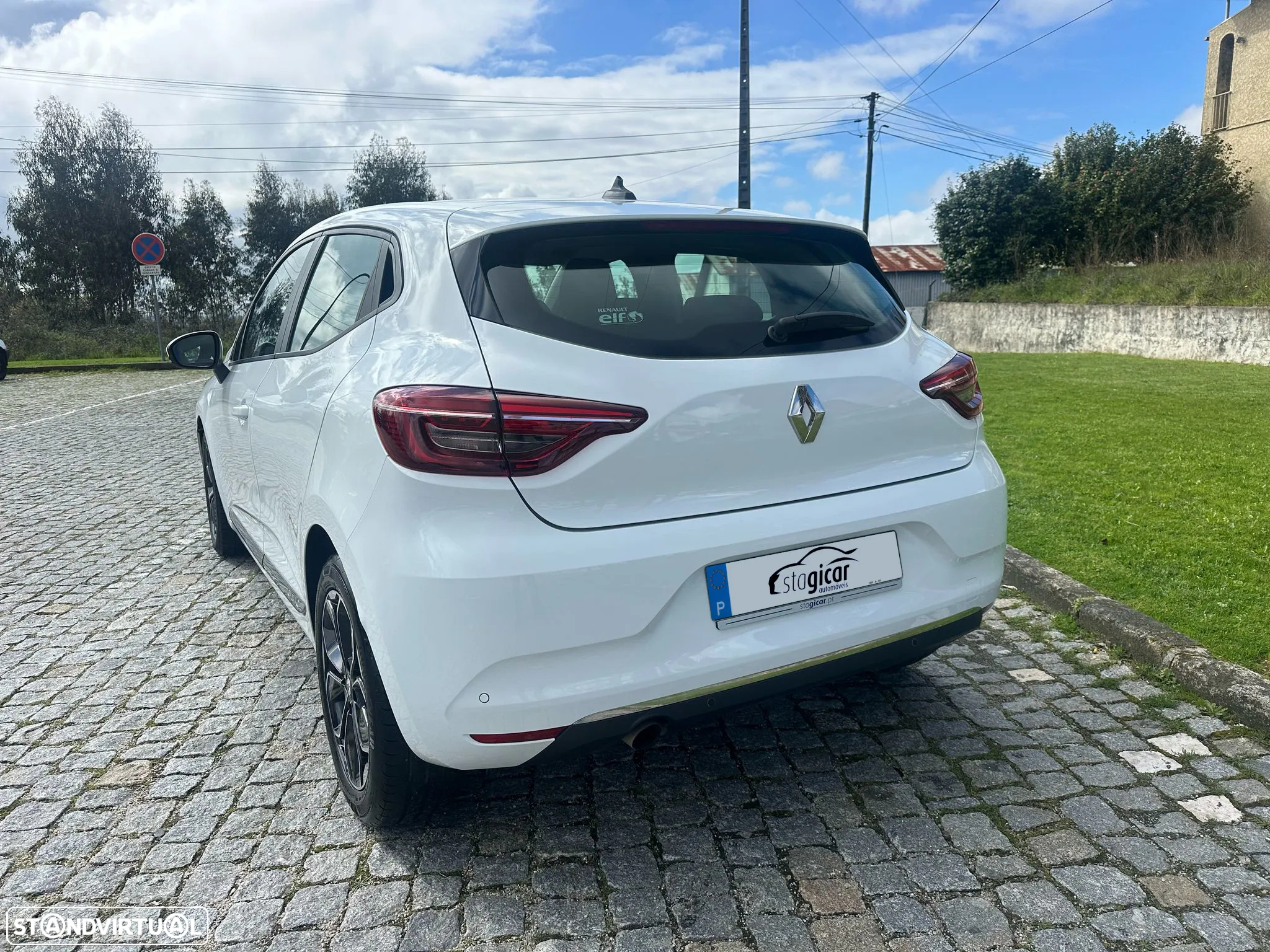 Renault Clio - 7