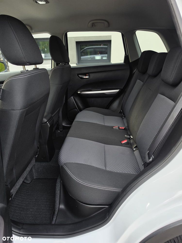 Suzuki Vitara 1.4 Boosterjet SHVS Premium 2WD - 26