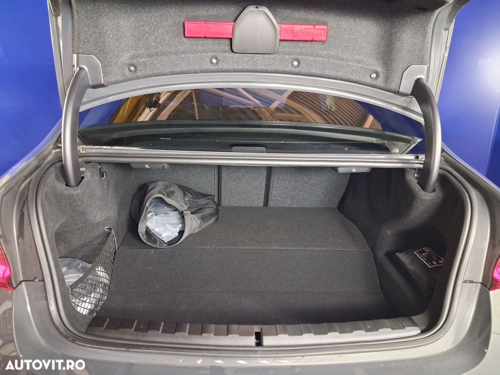 BMW Seria 3 - 39