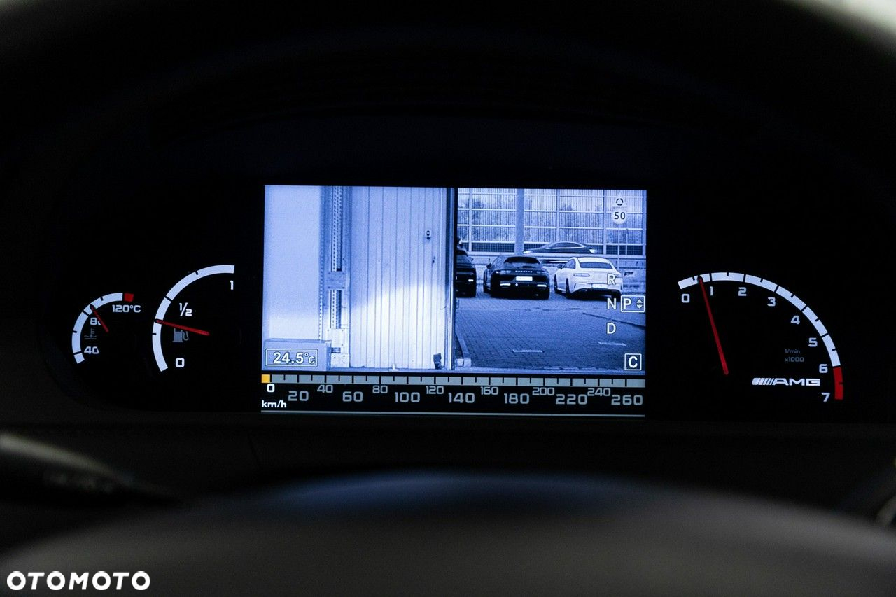Mercedes-Benz CL - 40
