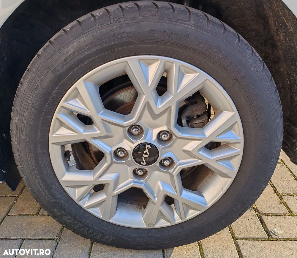Kia Ceed - 13