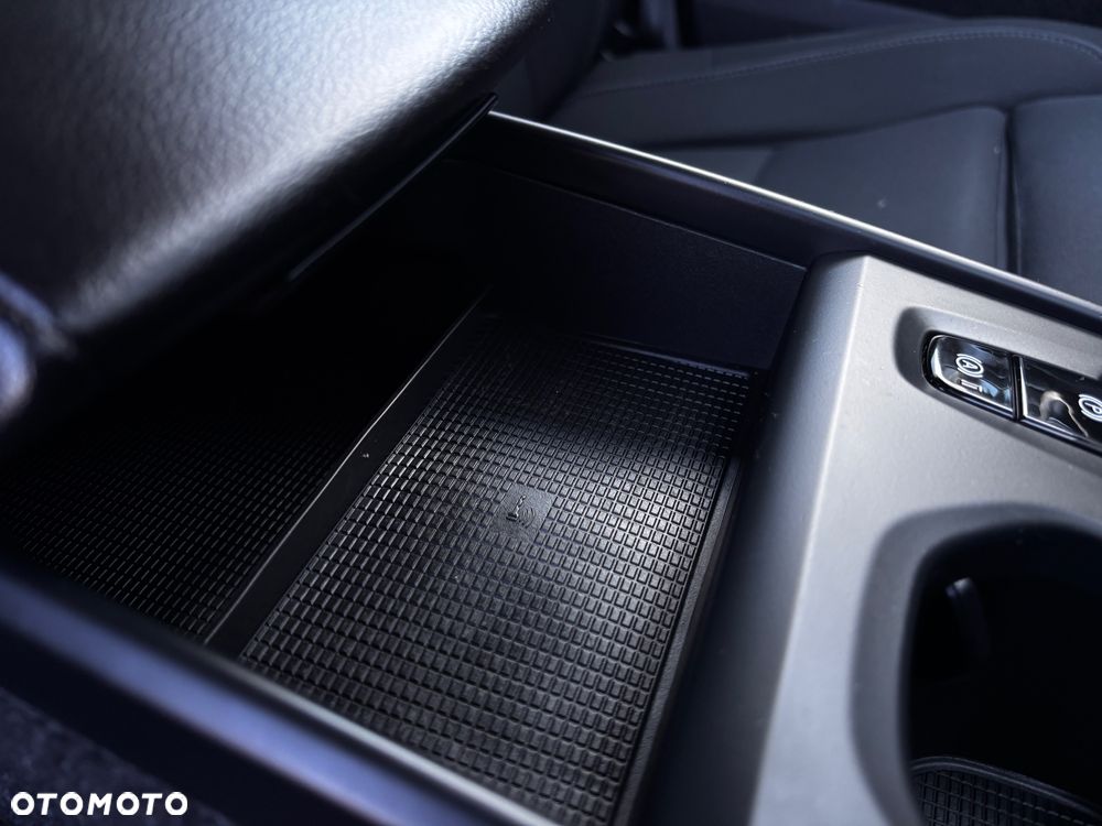 Volvo XC 40 T4 Recharge DKG Essential - 15