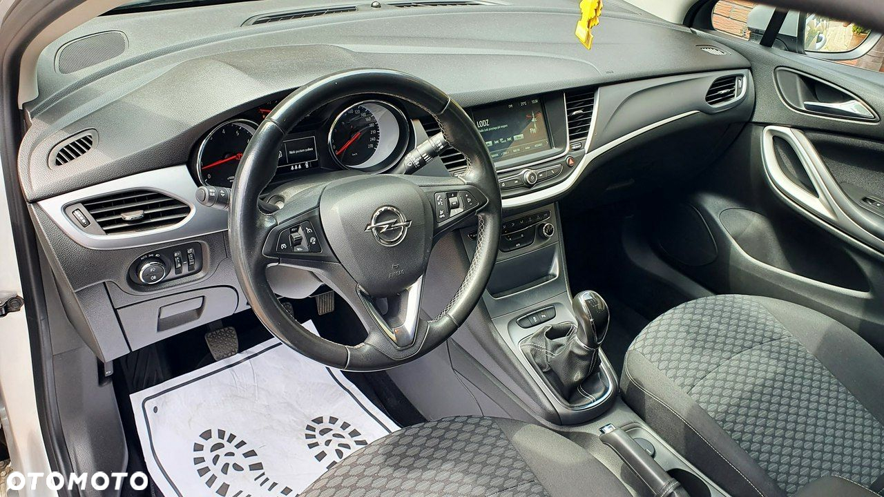 Opel Astra - 15