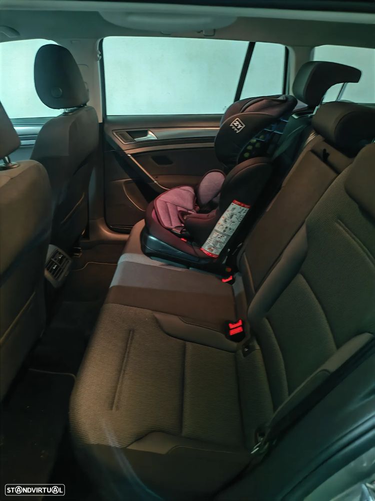 VW Golf Variant 1.6 TDi Confortline - 6