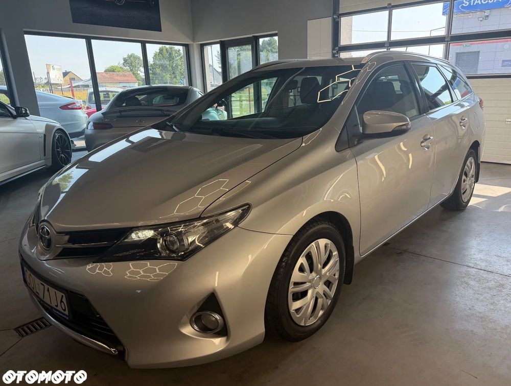 Toyota Auris - 7