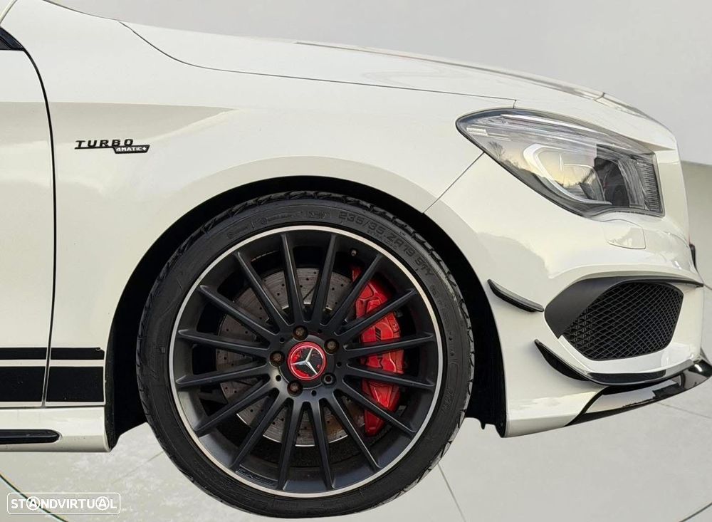 Mercedes-Benz CLA 45 AMG - 14