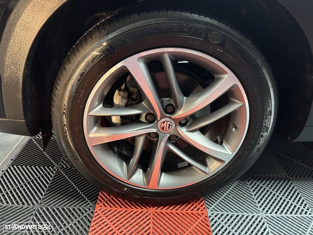 MG EHS 1.5 T-GDI Plug-in Hybrid Comfort - 18