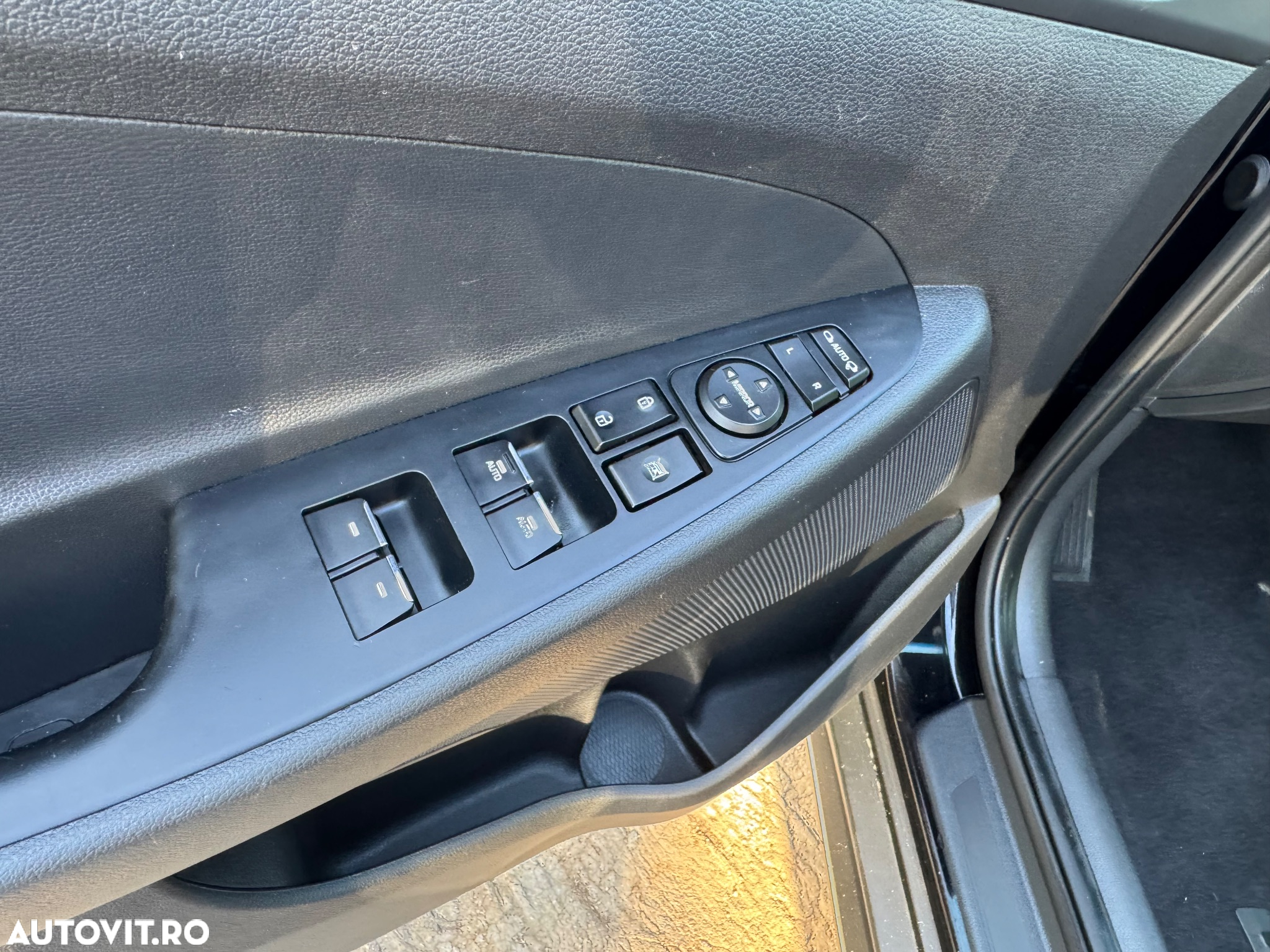 Hyundai Tucson 1.6 CRDi 4WD 7DCT Premium - 16