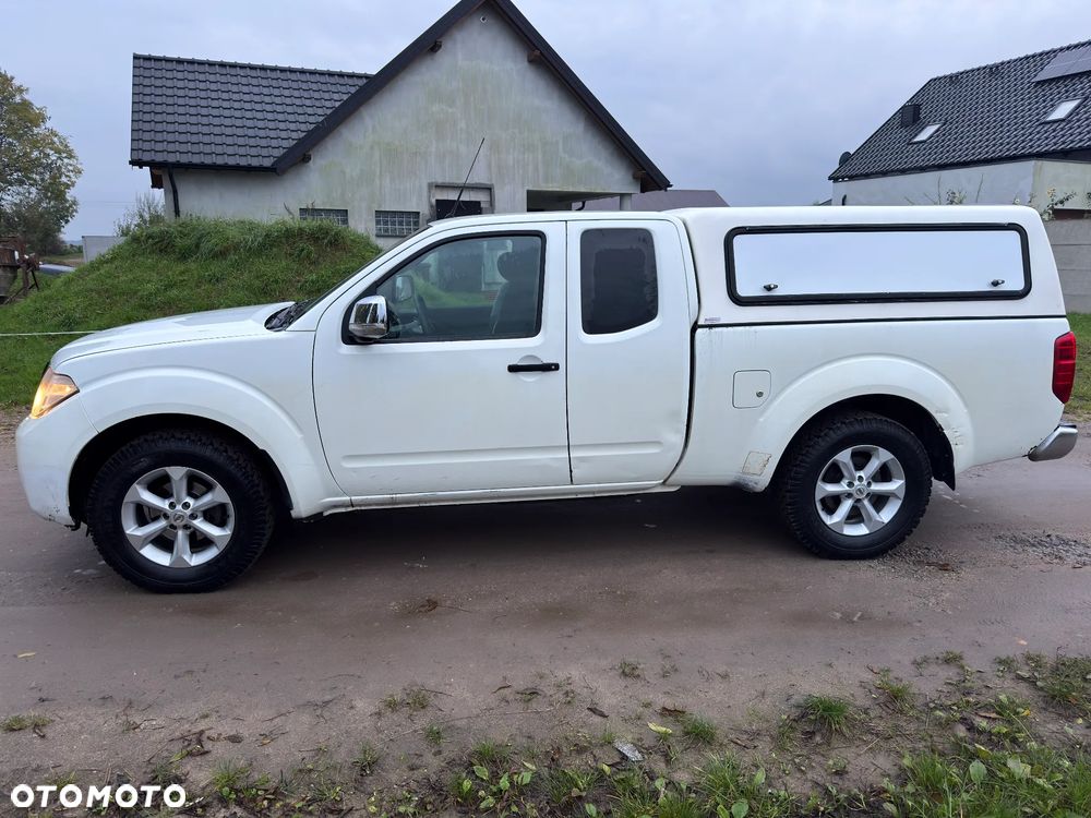 Nissan Navara SE - 2